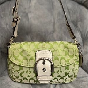 Coach shoulder bag 15663